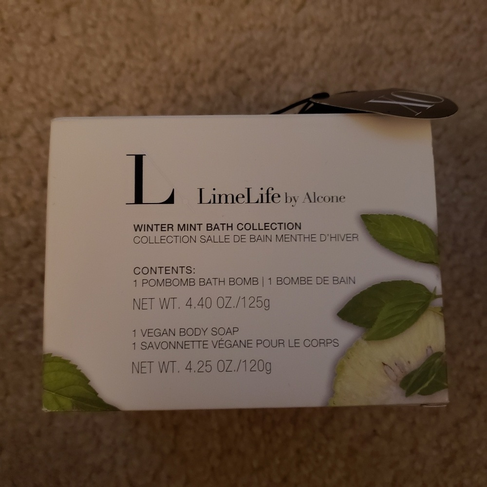 Peppermint Scented Bath Bombs